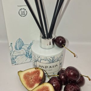 Captivating Cassis & Fig Scented Reed Diffuser (New)